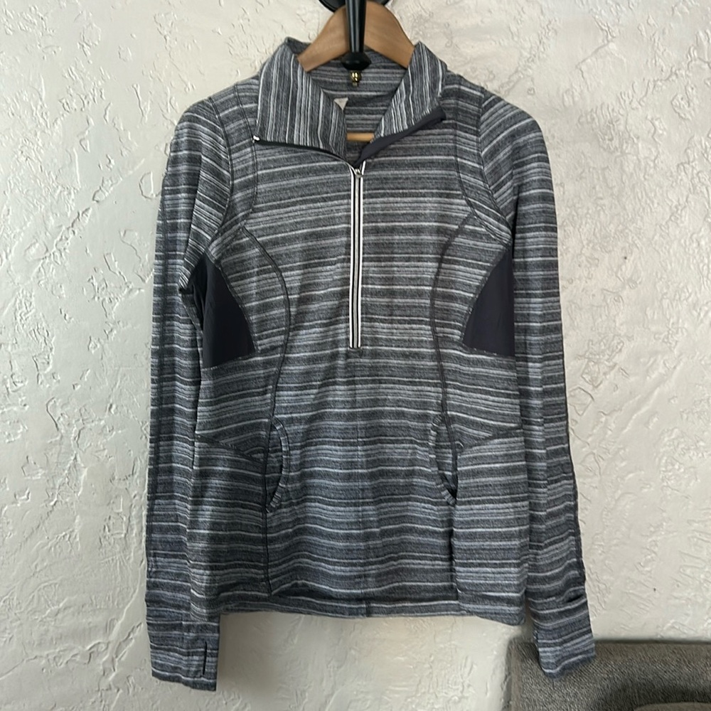 Lululemon 1/2 Zip Sweater